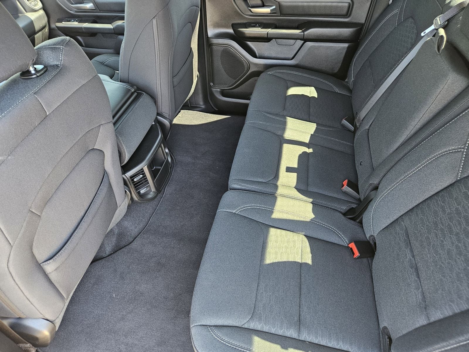 2026 RAM Ram 1500 RAM 1500 TRADESMAN CREW CAB 4X2 5'7' BOX