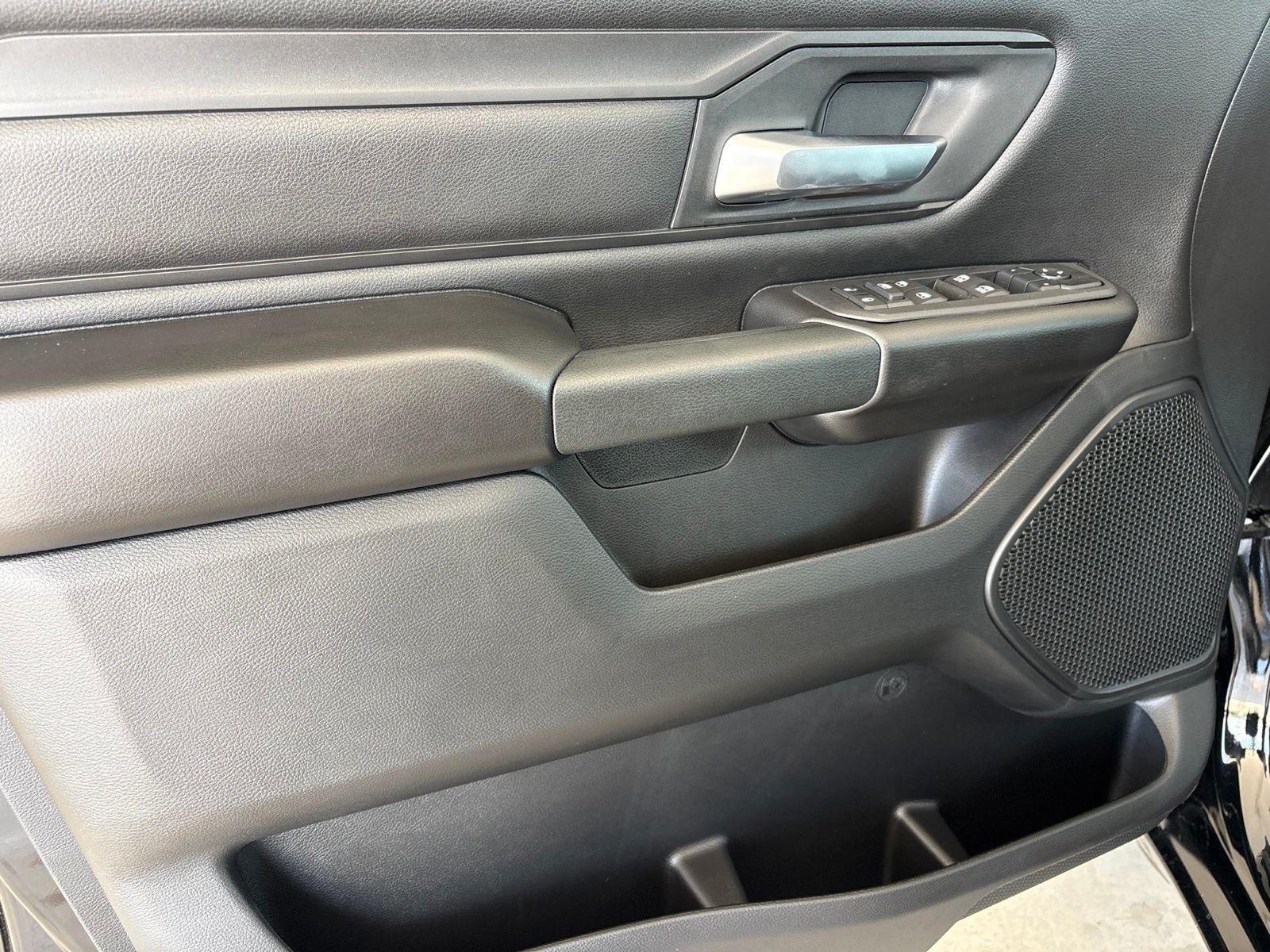 2026 RAM Ram 1500 RAM 1500 EXPRESS CREW CAB 4X2 5'7' BOX