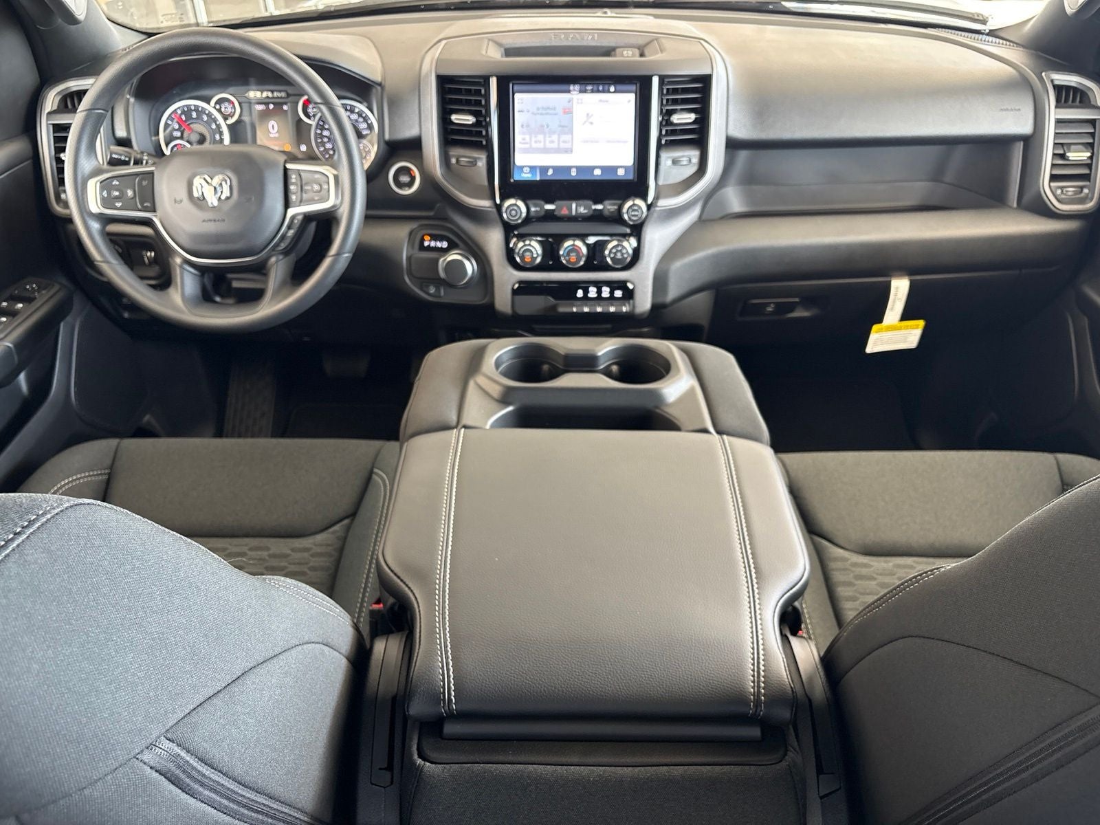 2026 RAM Ram 1500 RAM 1500 EXPRESS CREW CAB 4X2 5'7' BOX