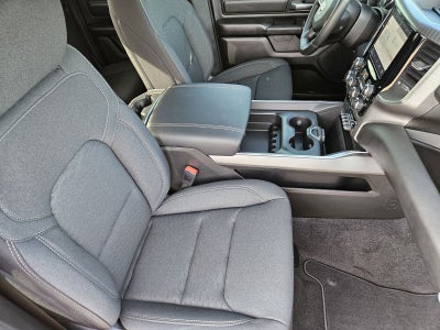 2026 RAM Ram 1500 RAM 1500 EXPRESS QUAD CAB 4X4 6'4' BOX