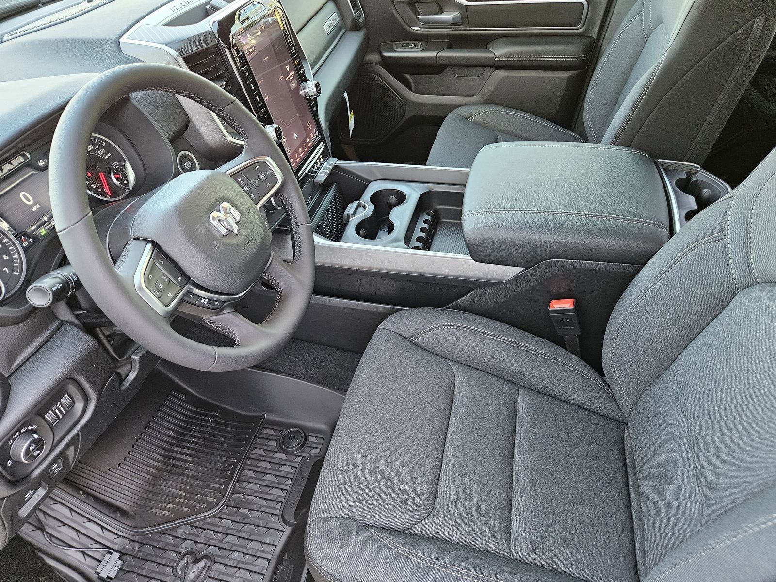 2026 RAM Ram 1500 RAM 1500 LONE STAR CREW CAB 4X4 5'7' BOX