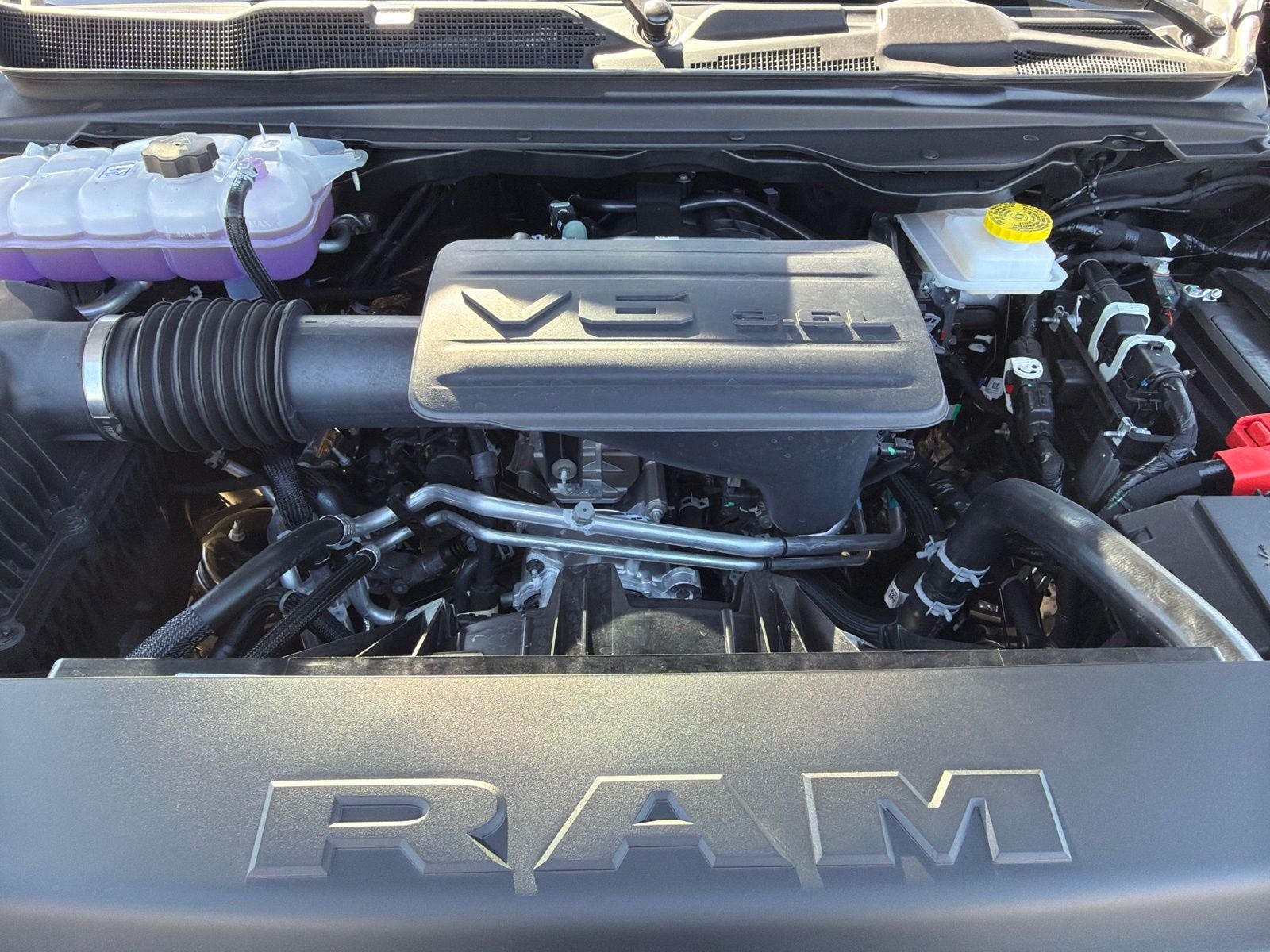 2026 RAM Ram 1500 RAM 1500 WARLOCK CREW CAB 4X4 5'7' BOX