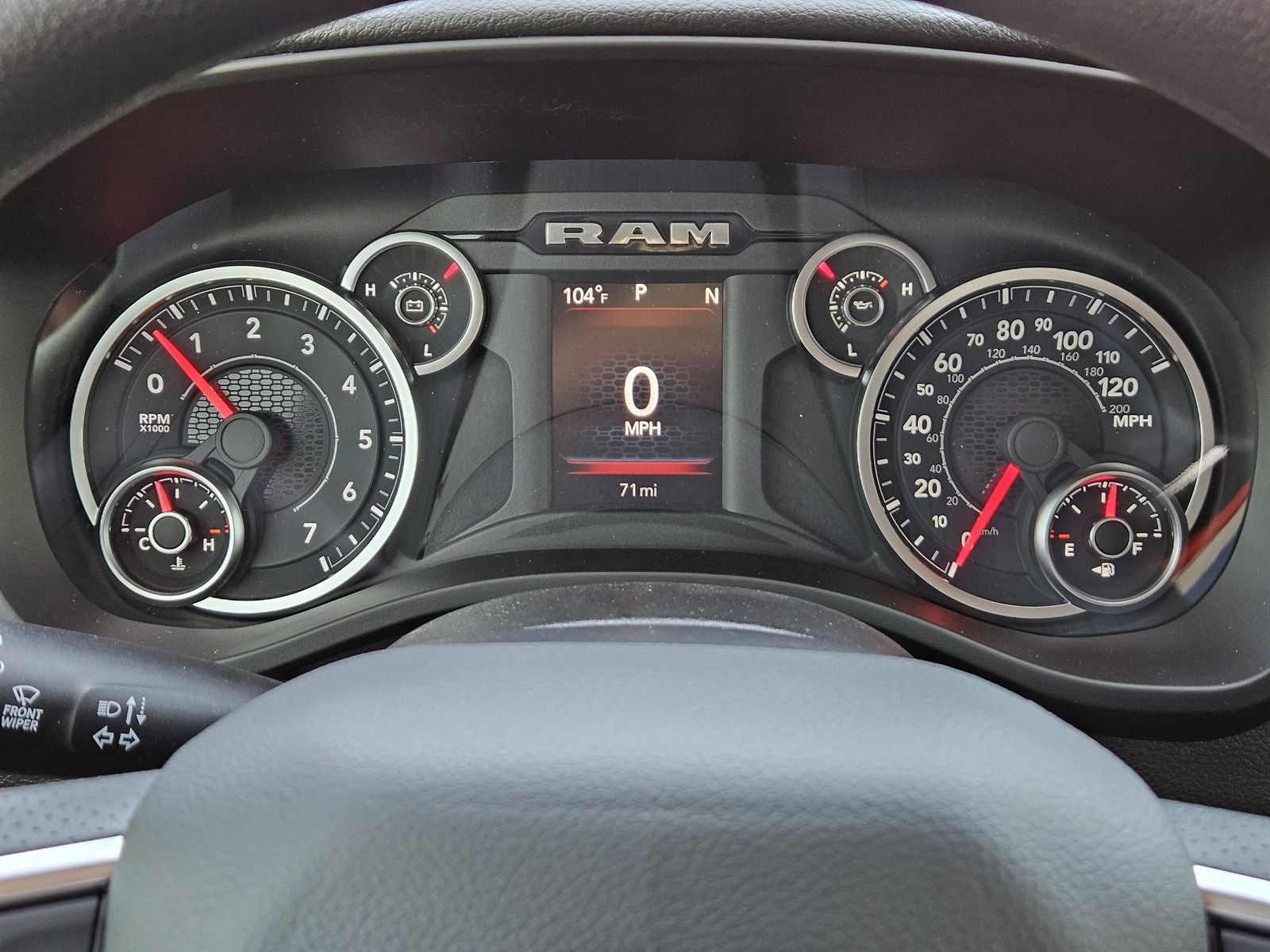 2026 RAM Ram 1500 RAM 1500 TRADESMAN QUAD CAB 4X2 6'4' BOX