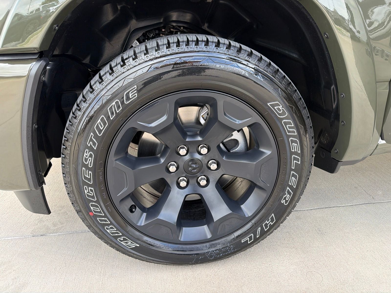 2026 RAM Ram 1500 RAM 1500 LONE STAR CREW CAB 4X4 5'7' BOX