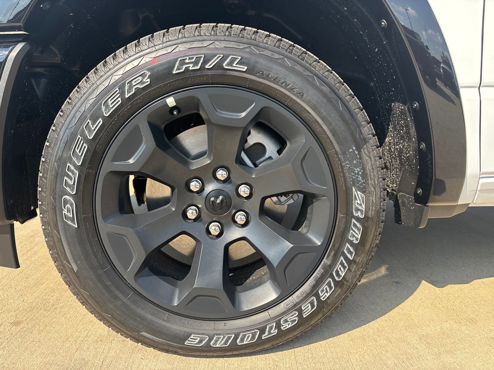 2026 RAM Ram 1500 RAM 1500 LONE STAR CREW CAB 4X4 5'7' BOX