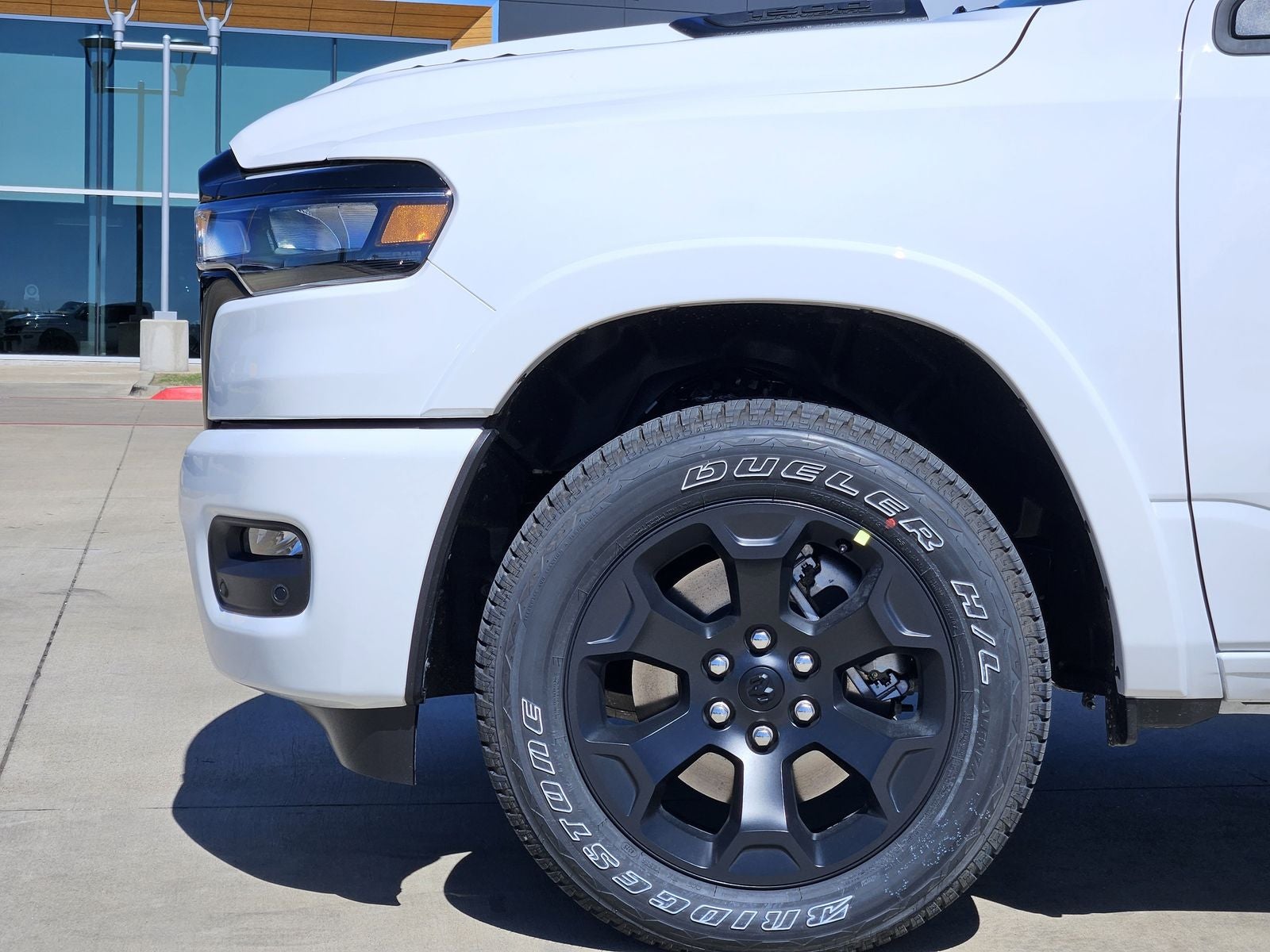 2026 RAM Ram 1500 RAM 1500 LONE STAR CREW CAB 4X4 5'7' BOX