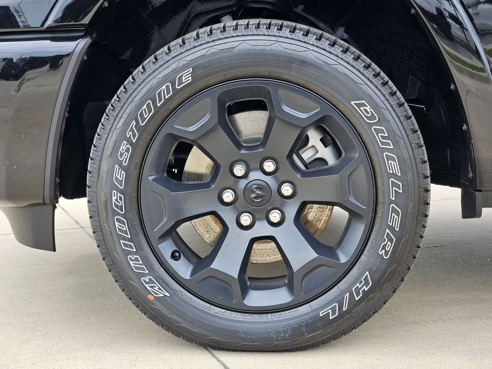 2026 RAM Ram 1500 RAM 1500 LONE STAR CREW CAB 4X4 5'7' BOX