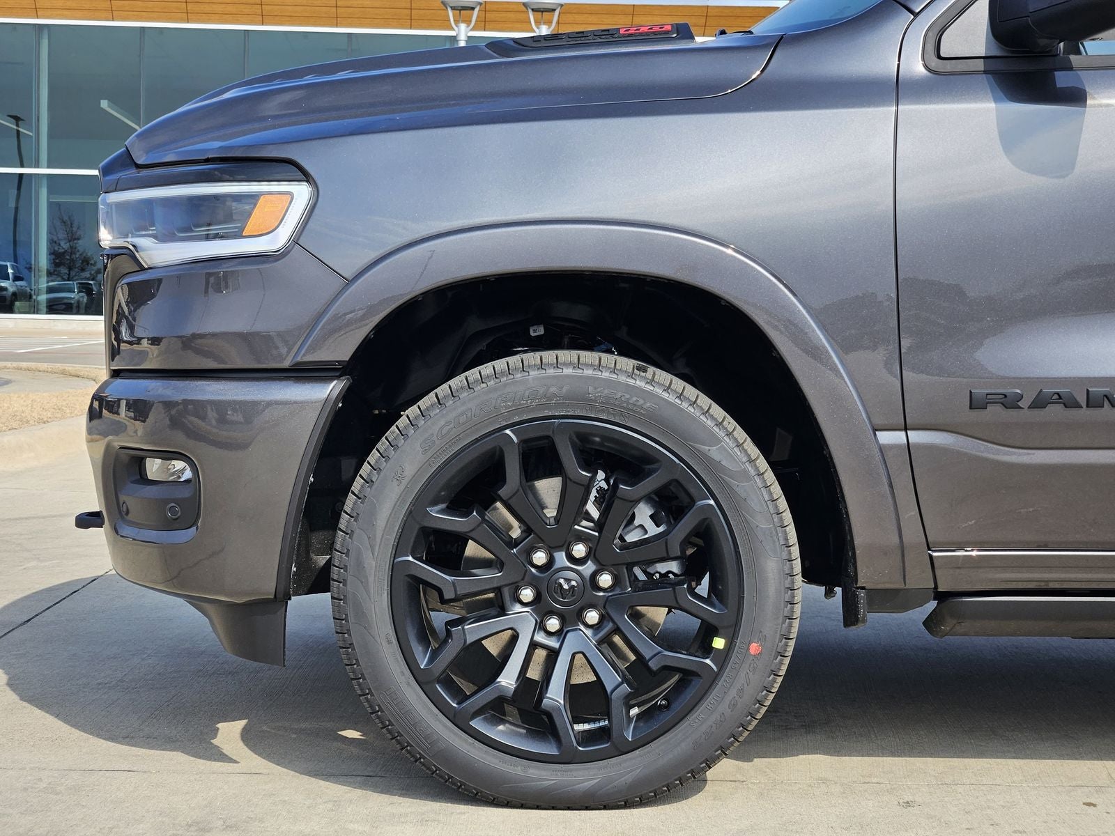 2026 RAM Ram 1500 RAM 1500 LIMITED CREW CAB 4X4 5'7' BOX