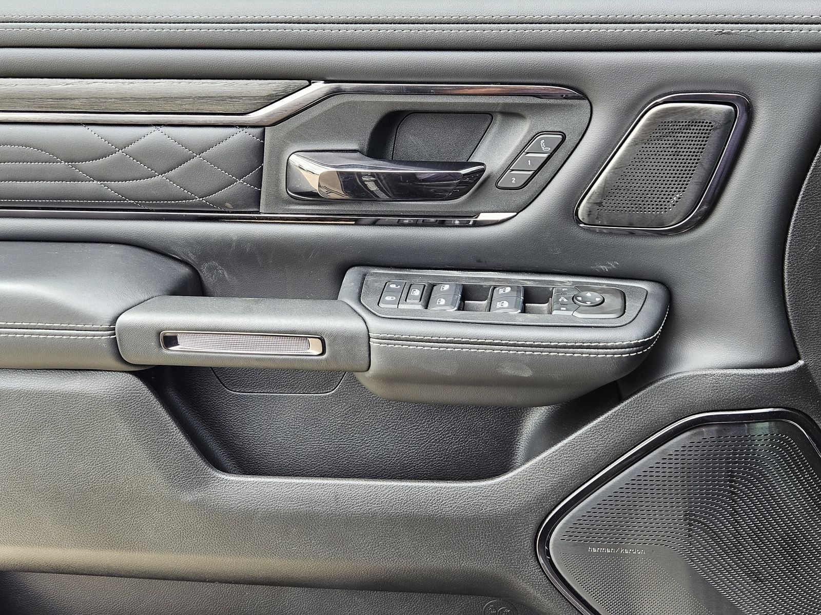 2026 RAM Ram 1500 RAM 1500 LIMITED CREW CAB 4X4 5'7' BOX