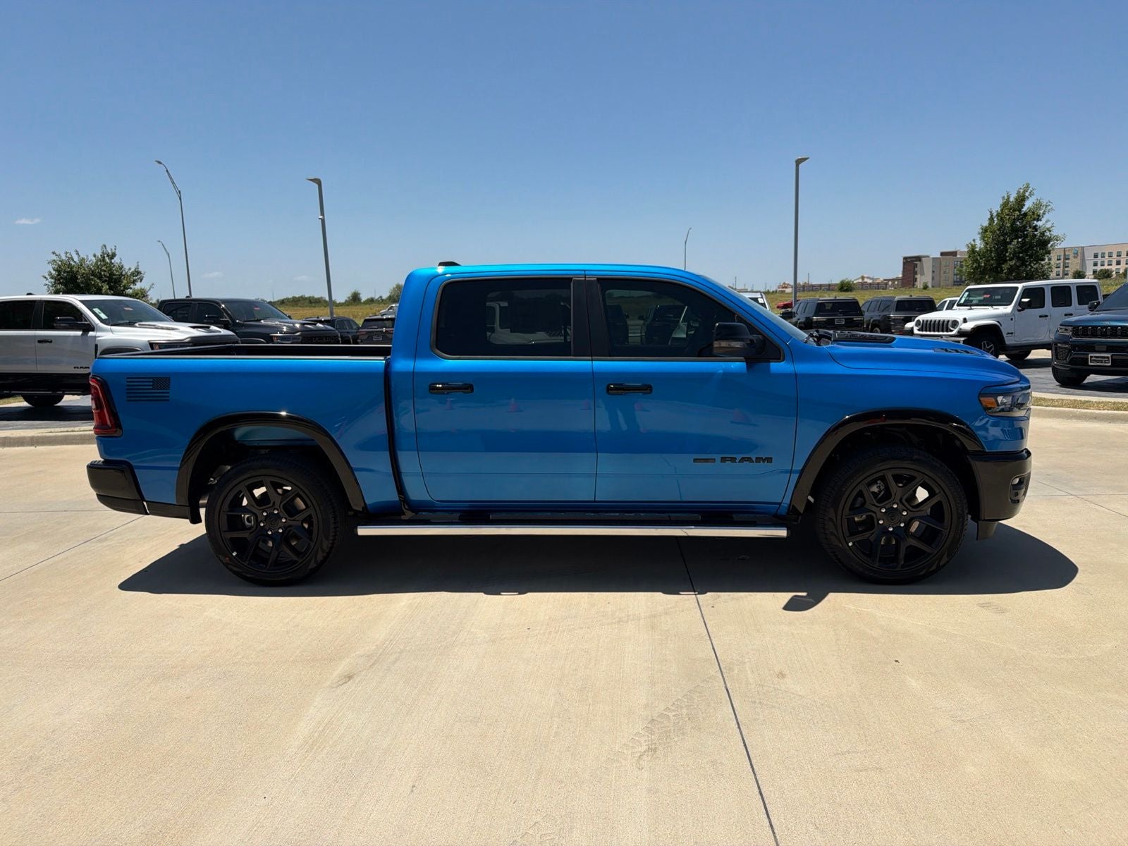 2026 RAM Ram 1500 RAM 1500 LARAMIE CREW CAB 4X4 5'7' BOX