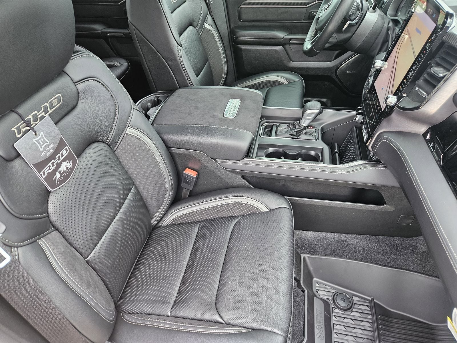 2026 RAM Ram 1500 RAM 1500 RHO CREW CAB 4X4 5'7' BOX