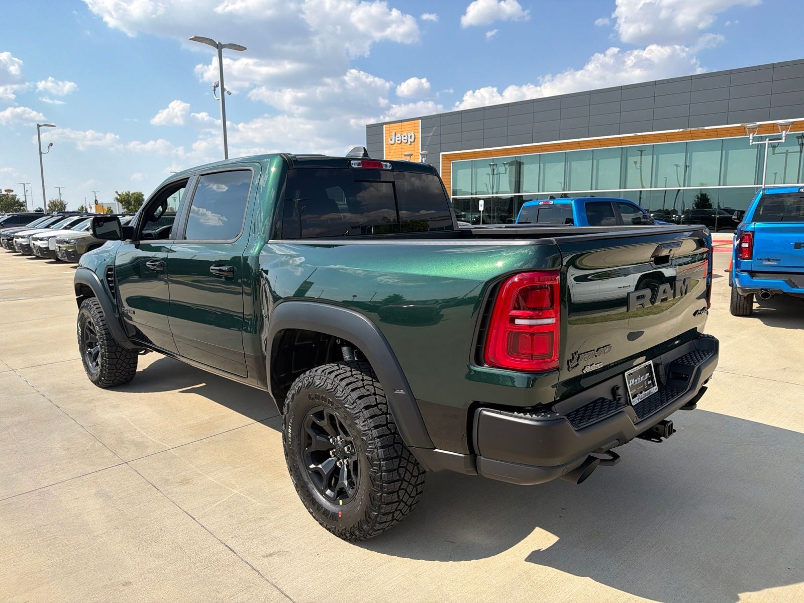 2027 RAM Ram 1500 RAM 1500 RHO CREW CAB 4X4 5'7' BOX