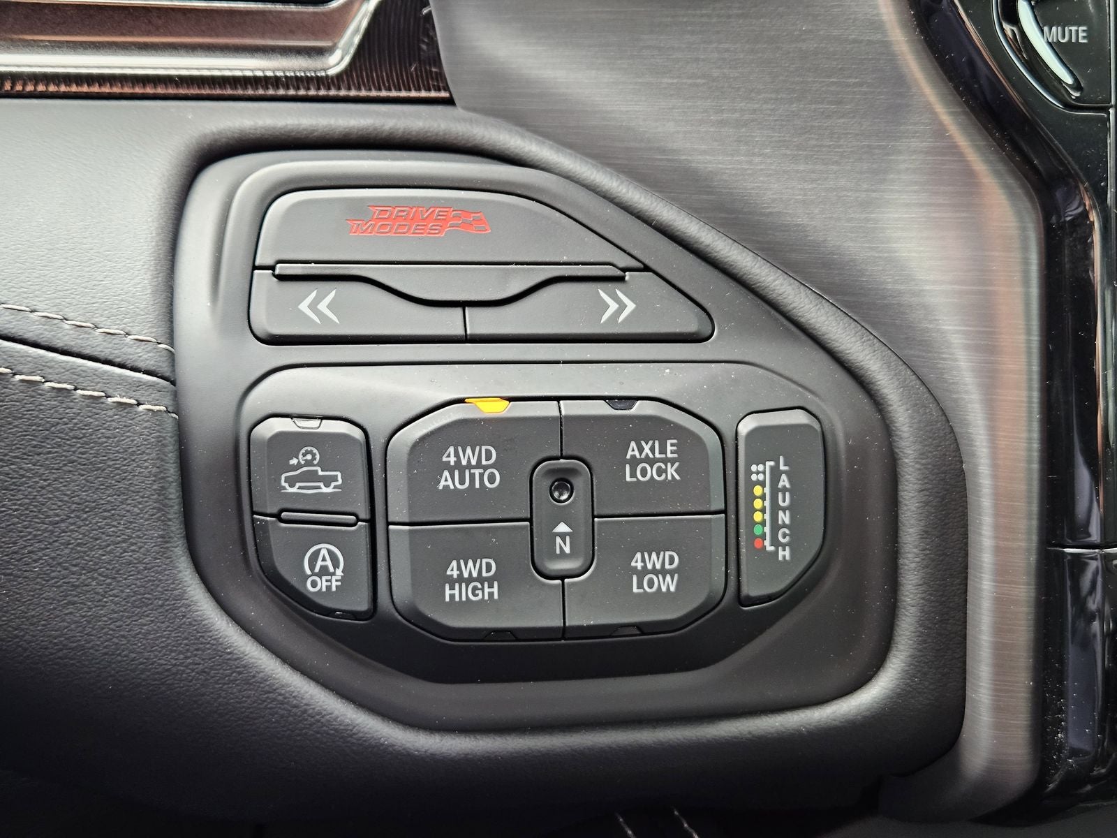 2026 RAM Ram 1500 RAM 1500 RHO CREW CAB 4X4 5'7' BOX