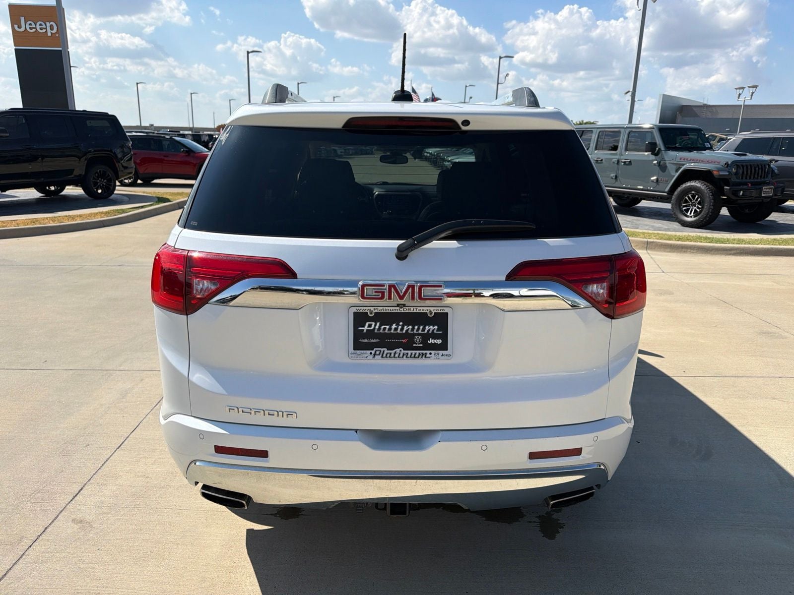 2019 GMC Acadia Denali