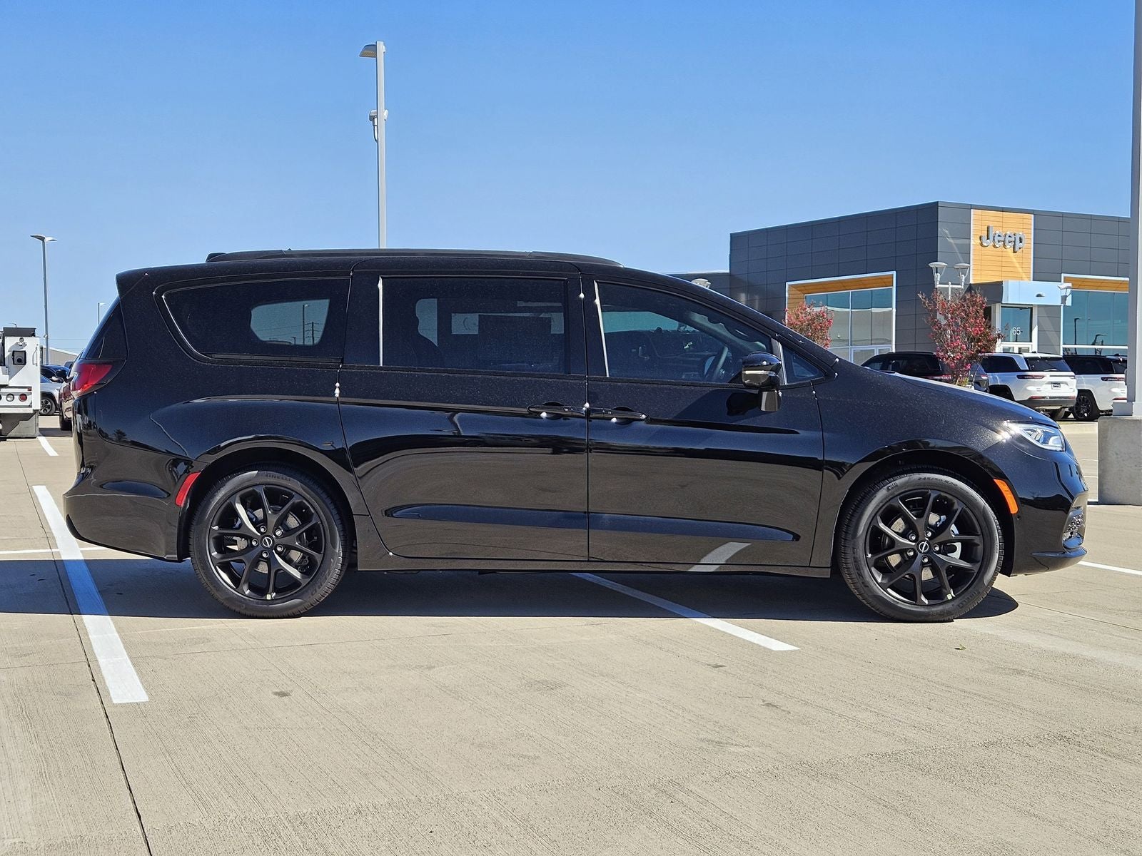 2026 Chrysler Pacifica PACIFICA SELECT