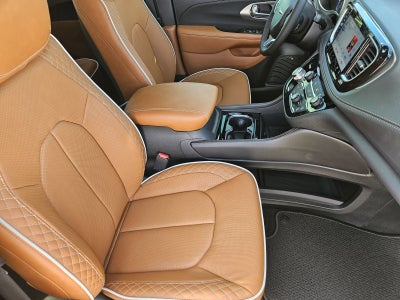 2026 Chrysler Pacifica PACIFICA PINNACLE