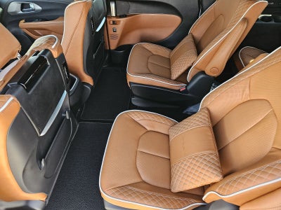 2026 Chrysler Pacifica PACIFICA PINNACLE