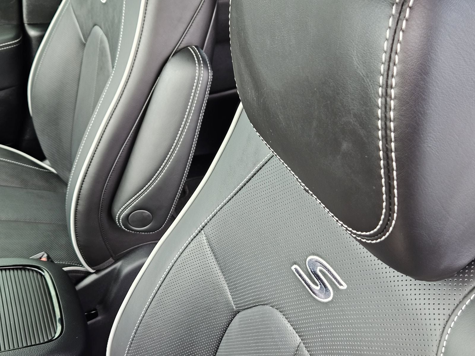 2026 Chrysler Pacifica PACIFICA LIMITED AWD