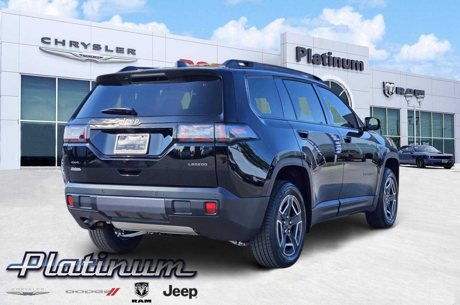 2026 Jeep Cherokee CHEROKEE LAREDO 4X4