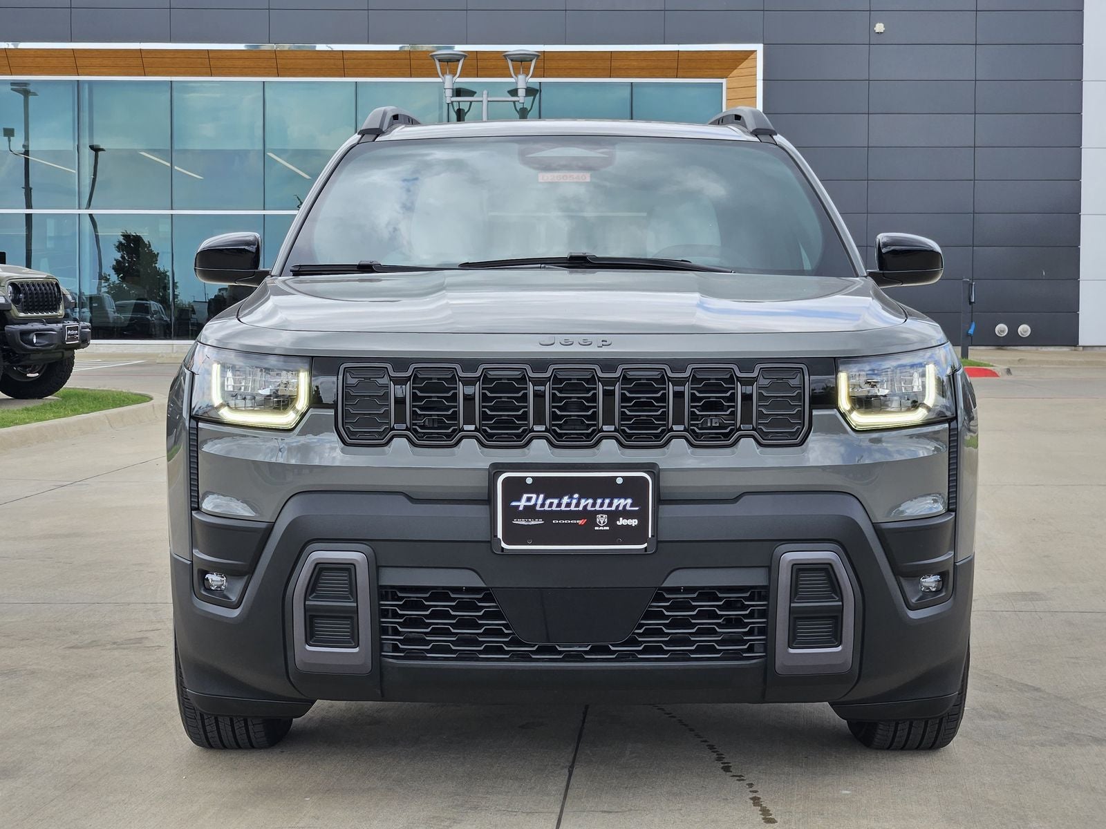 2026 Jeep Cherokee CHEROKEE LAREDO 4X4