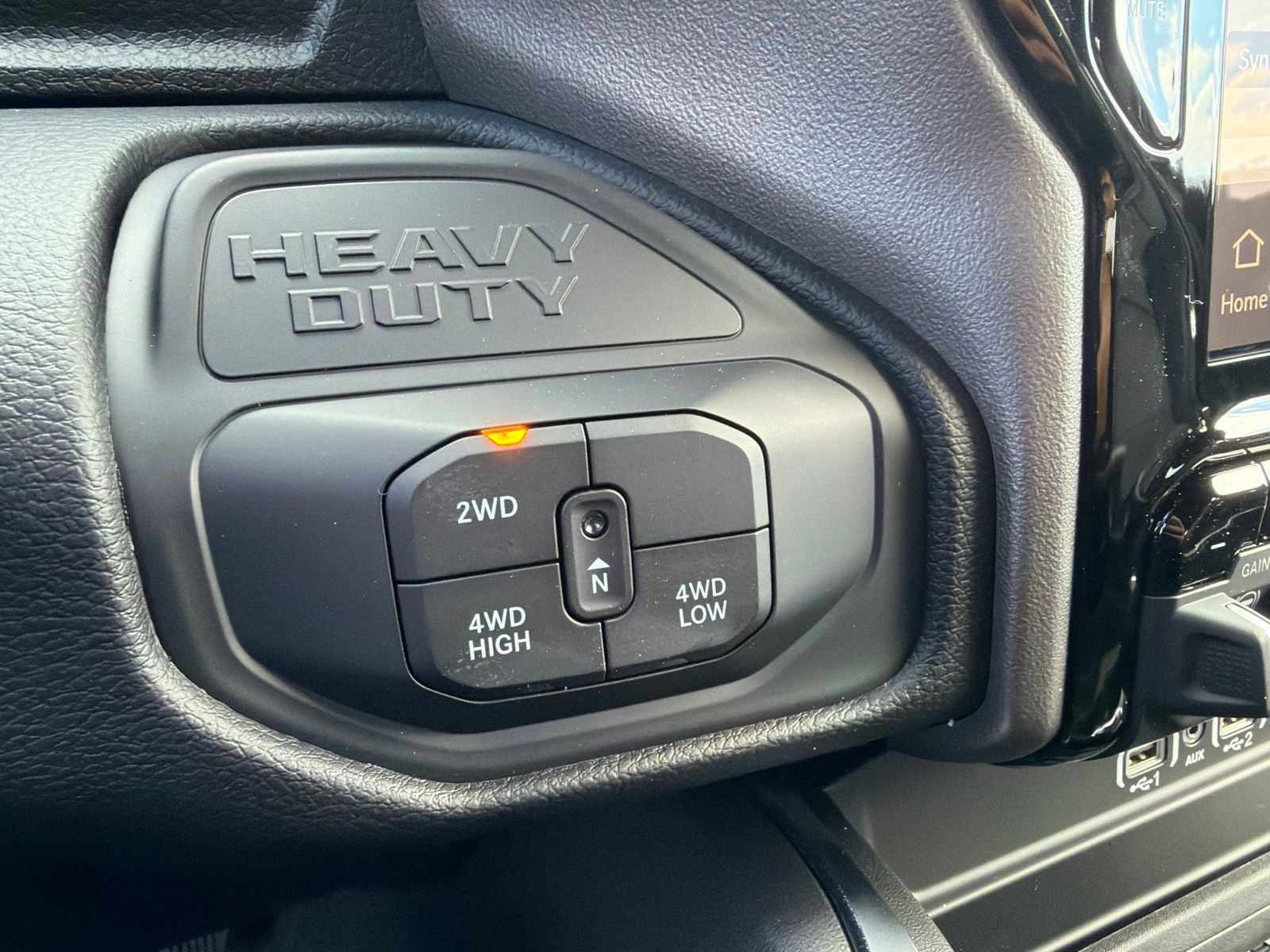 2026 RAM Ram 3500 RAM 3500 LARAMIE MEGA CAB 4X4 6'4' BOX