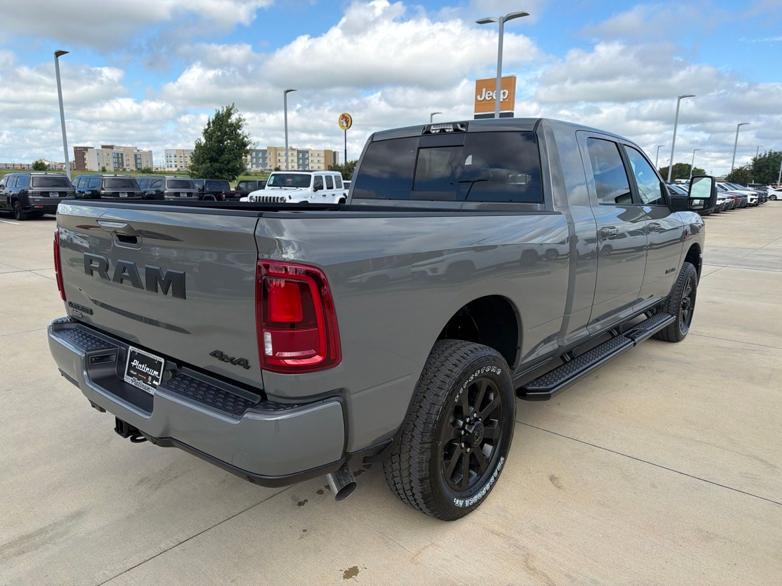 2026 RAM Ram 3500 RAM 3500 LARAMIE MEGA CAB 4X4 6'4' BOX