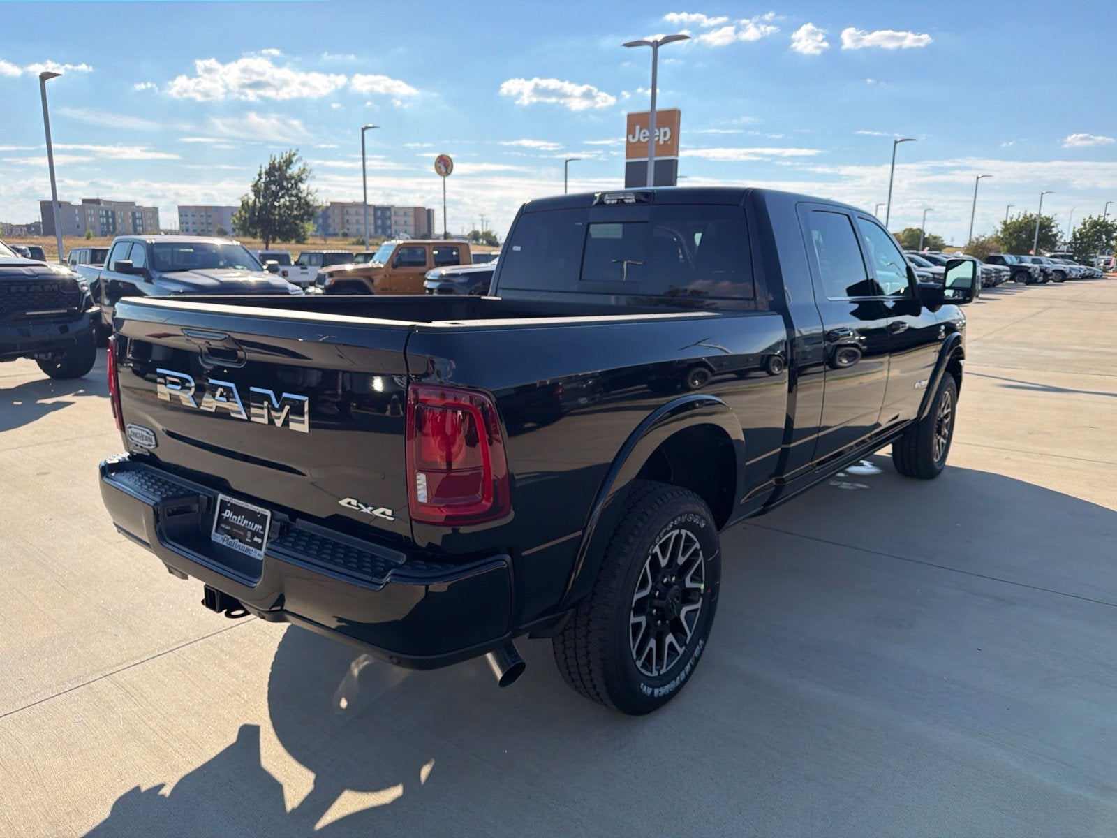 2027 RAM Ram 3500 RAM 3500 LIMITED LONGHORN MEGA CAB 4X4 6'4' BOX