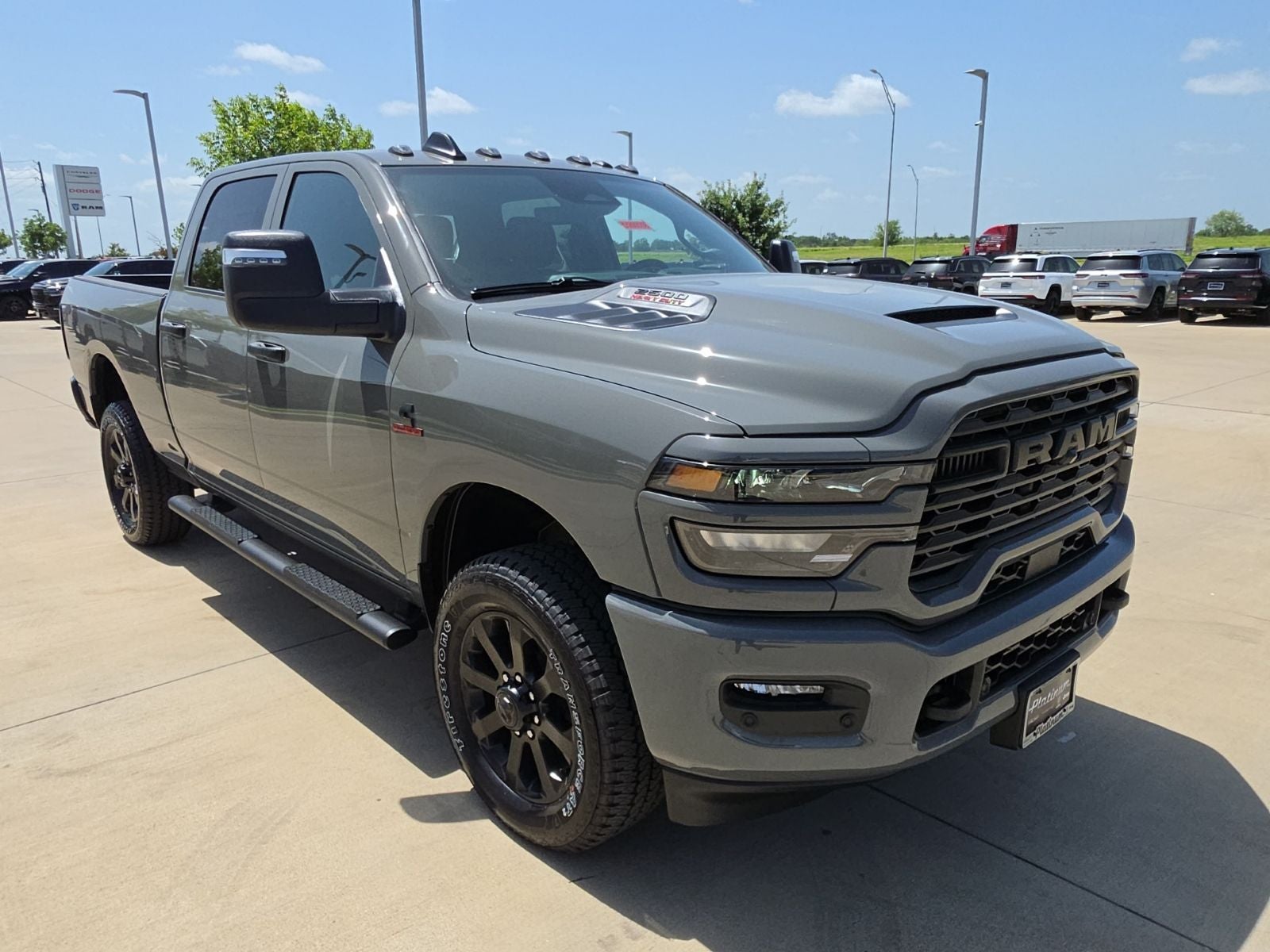 2026 RAM Ram 2500 RAM 2500 BLACK EXPRESS CREW CAB 4X4 6'4' BOX
