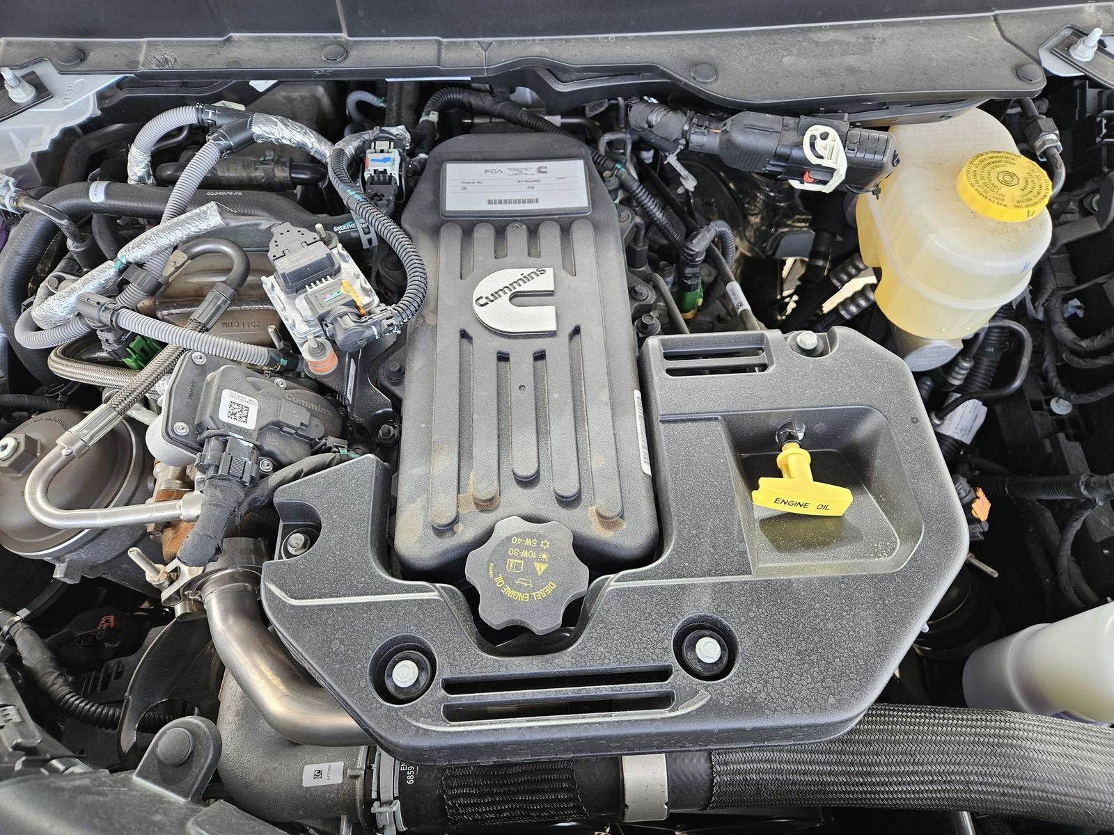 2026 RAM Ram 3500 RAM 3500 TRADESMAN CREW CAB 4X4 8' BOX