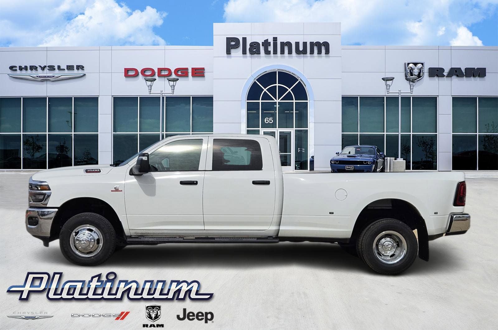 2026 RAM Ram 3500 RAM 3500 TRADESMAN CREW CAB 4X4 8' BOX