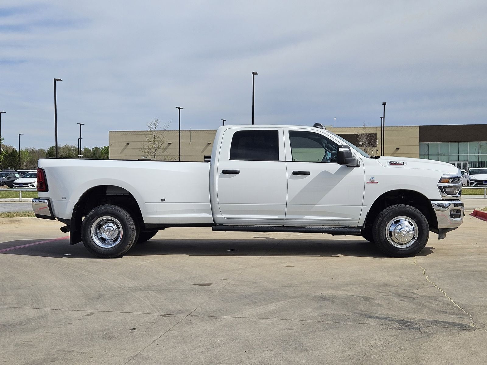 2026 RAM Ram 3500 RAM 3500 TRADESMAN CREW CAB 4X4 8' BOX