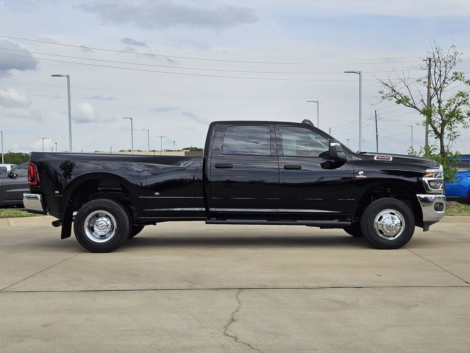 2026 RAM Ram 3500 RAM 3500 TRADESMAN CREW CAB 4X4 8' BOX