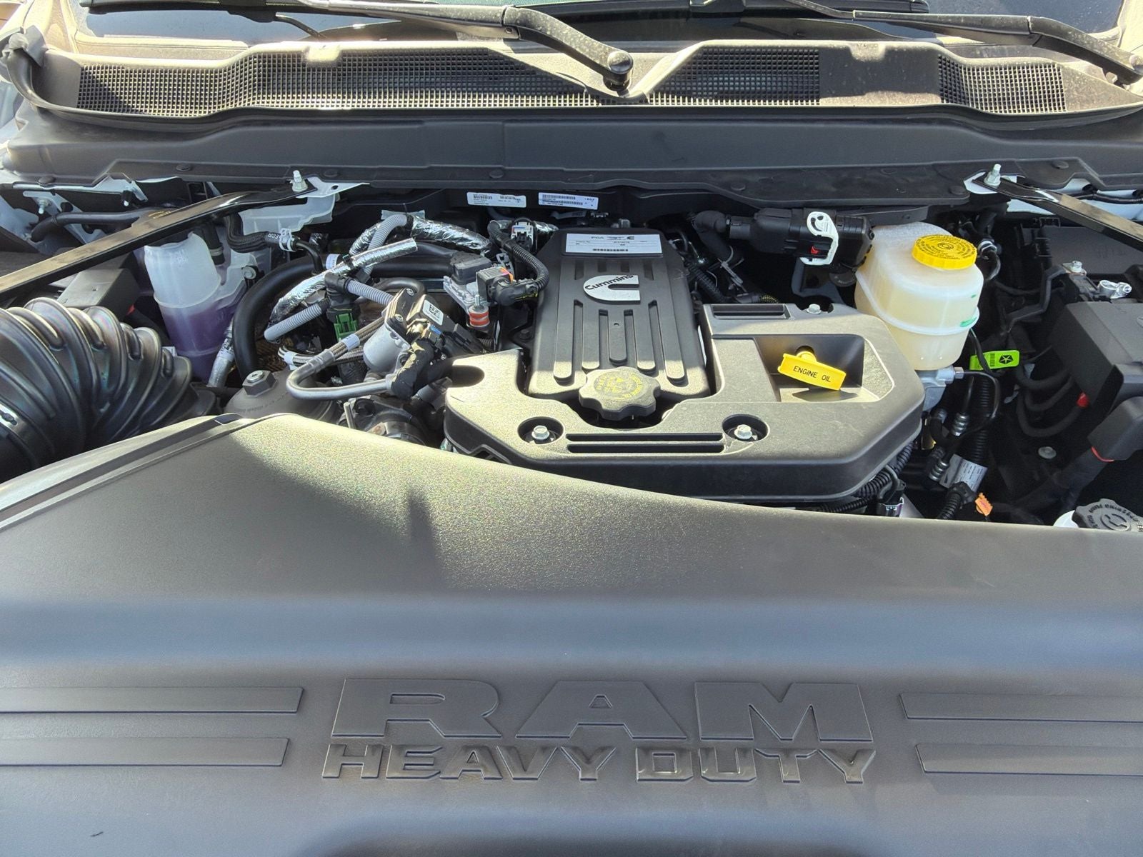 2026 RAM Ram 3500 RAM 3500 TRADESMAN CREW CAB 4X4 8' BOX