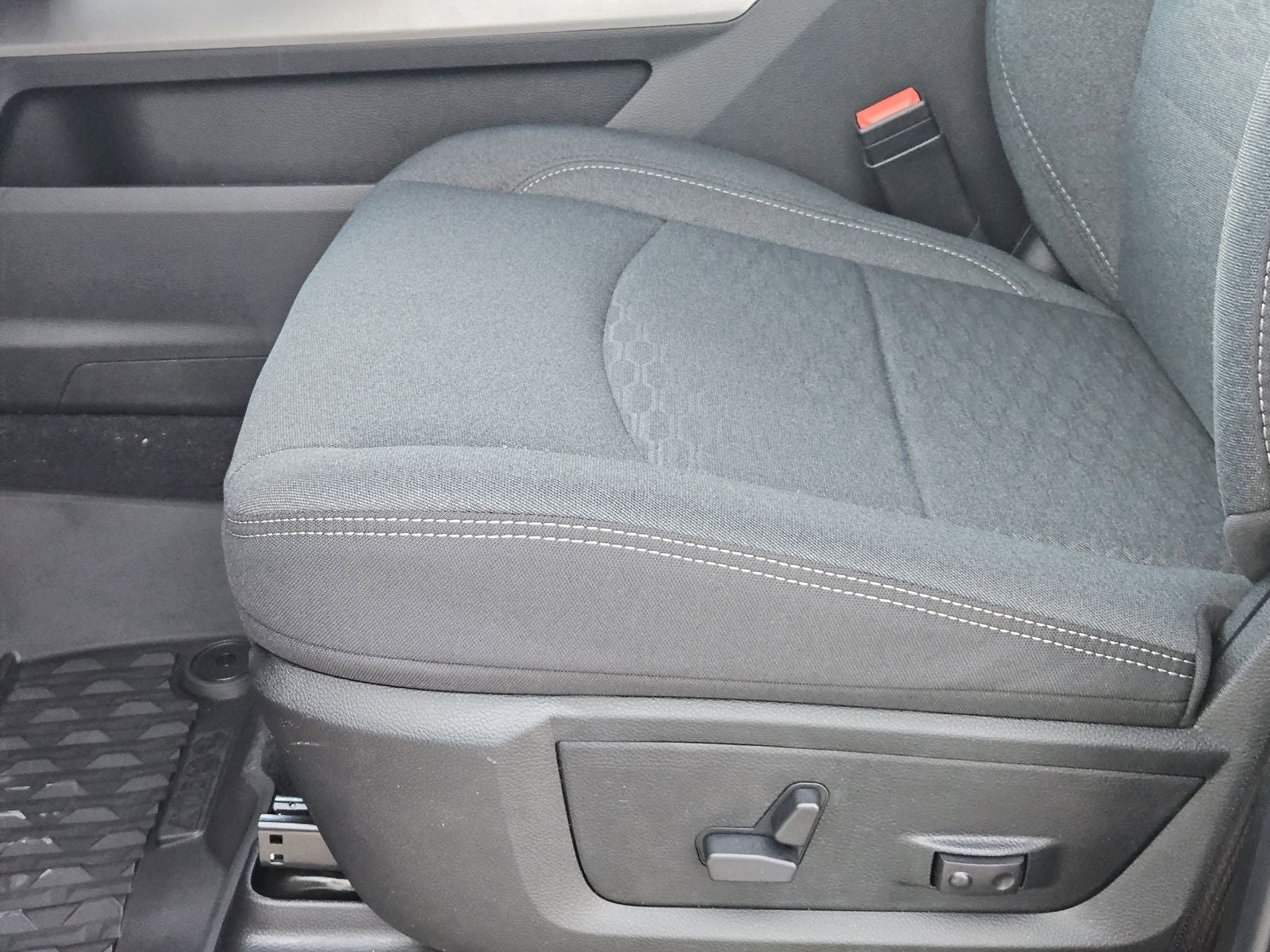 2026 RAM Ram 3500 RAM 3500 LONE STAR CREW CAB 4X4 8' BOX