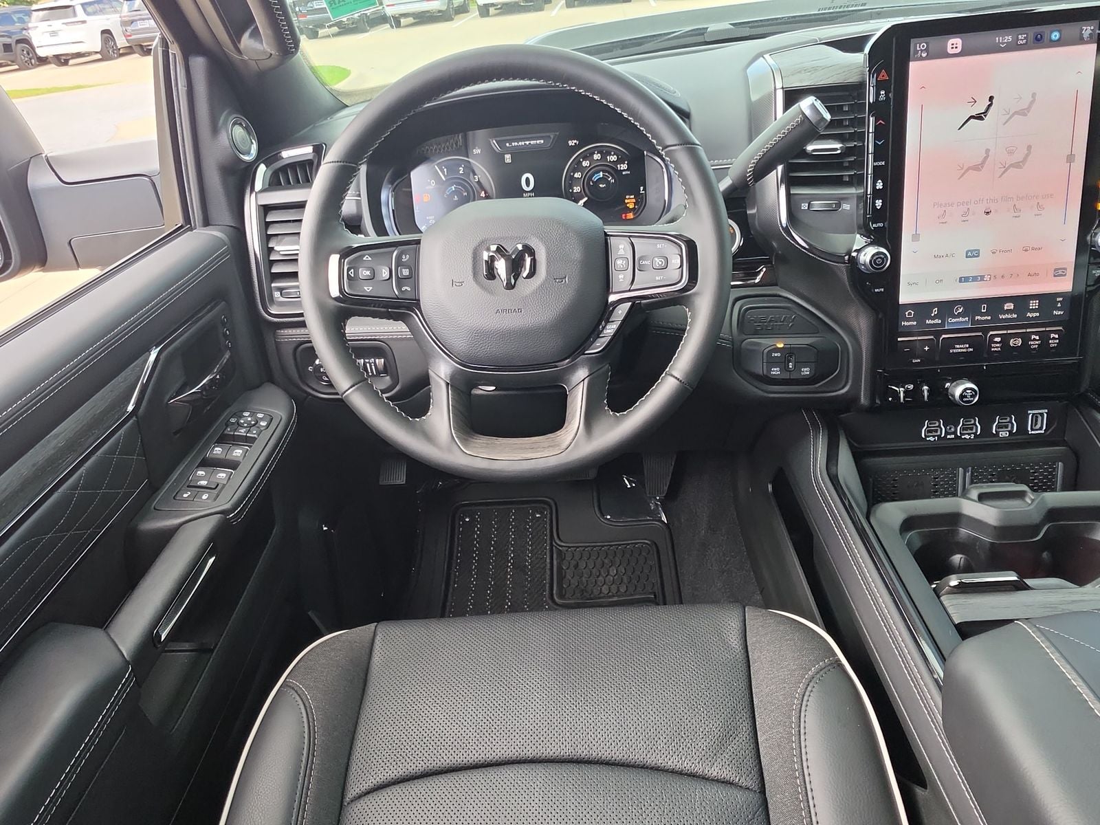 2026 RAM Ram 3500 RAM 3500 LIMITED MEGA CAB 4X4 6'4' BOX
