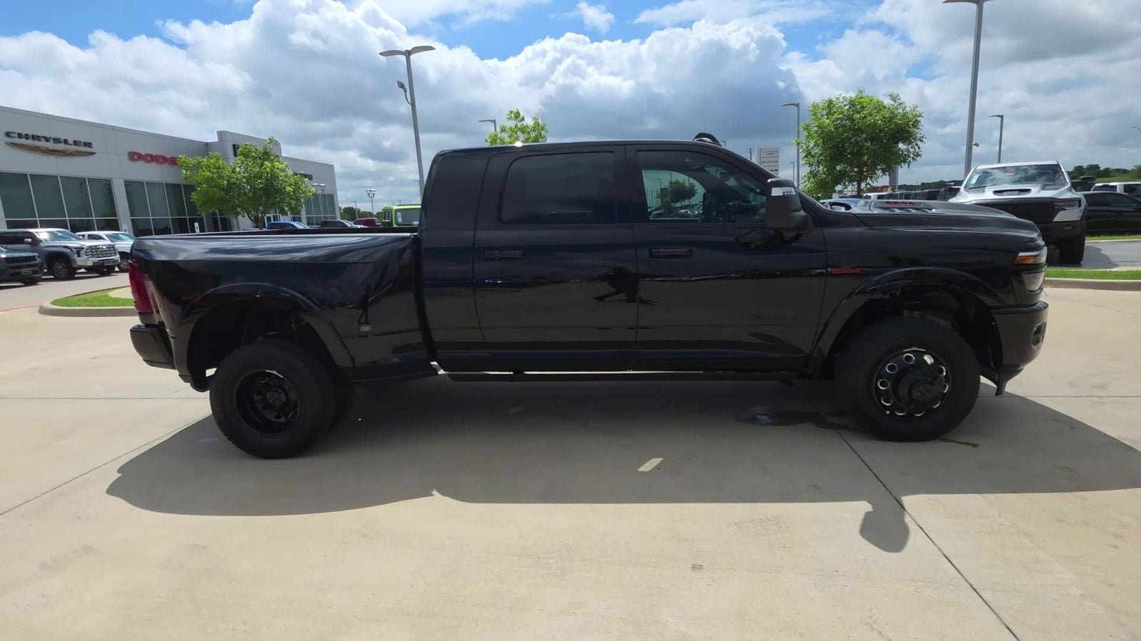2026 RAM Ram 3500 RAM 3500 LIMITED MEGA CAB 4X4 6'4' BOX