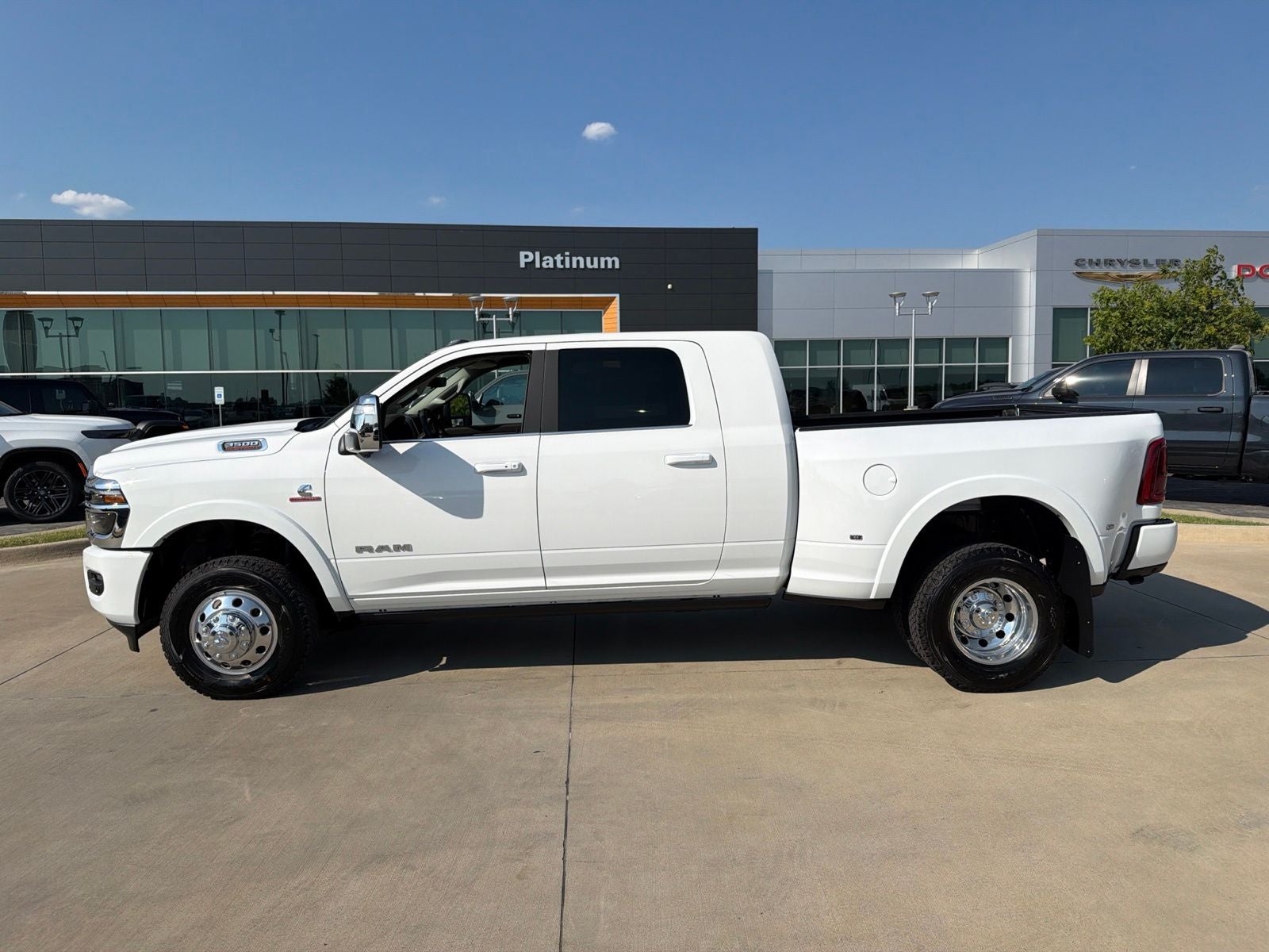 2026 RAM Ram 3500 RAM 3500 LIMITED LONGHORN MEGA CAB 4X4 6'4' BOX