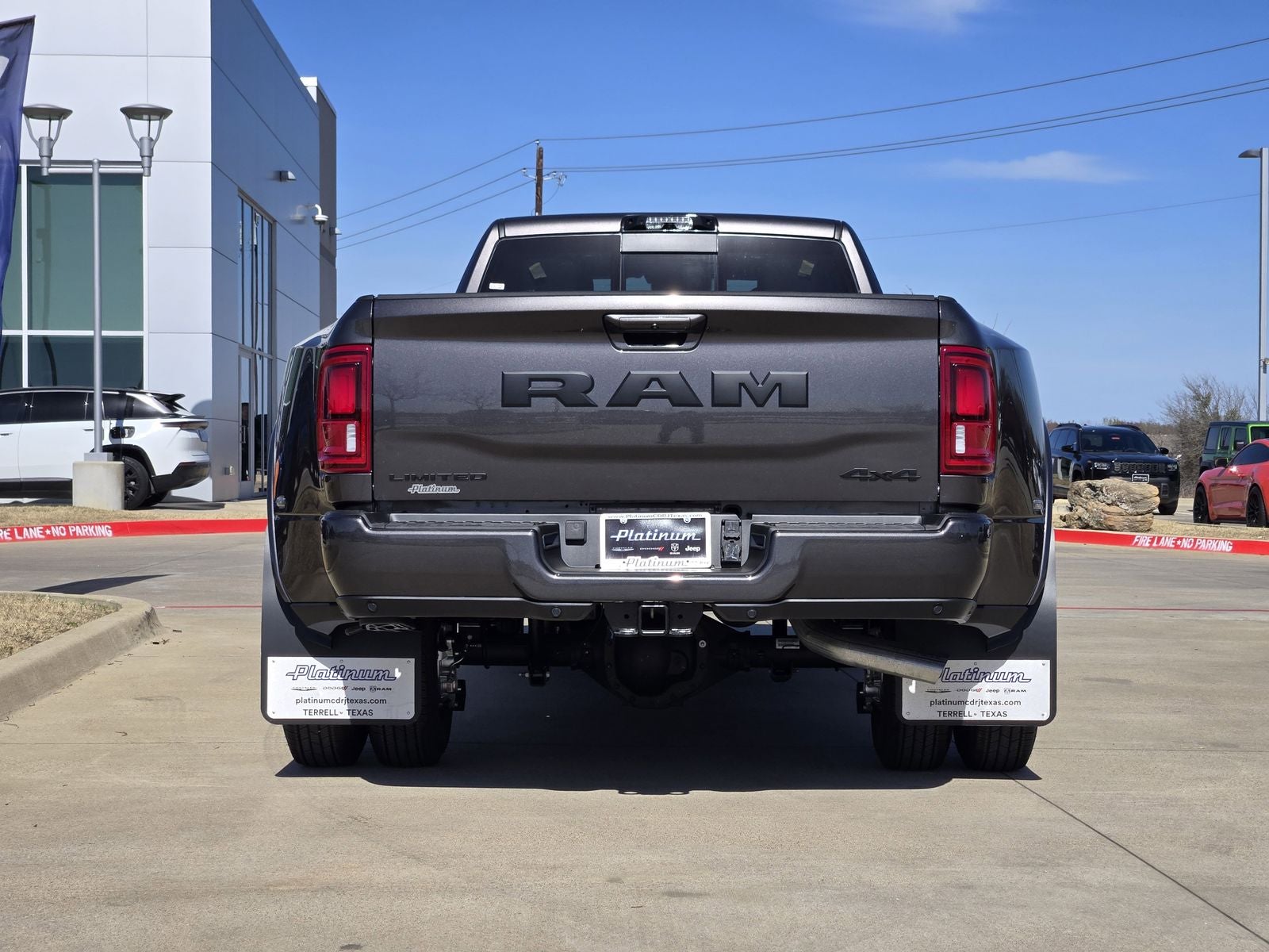 2026 RAM Ram 3500 RAM 3500 LIMITED CREW CAB 4X4 8' BOX