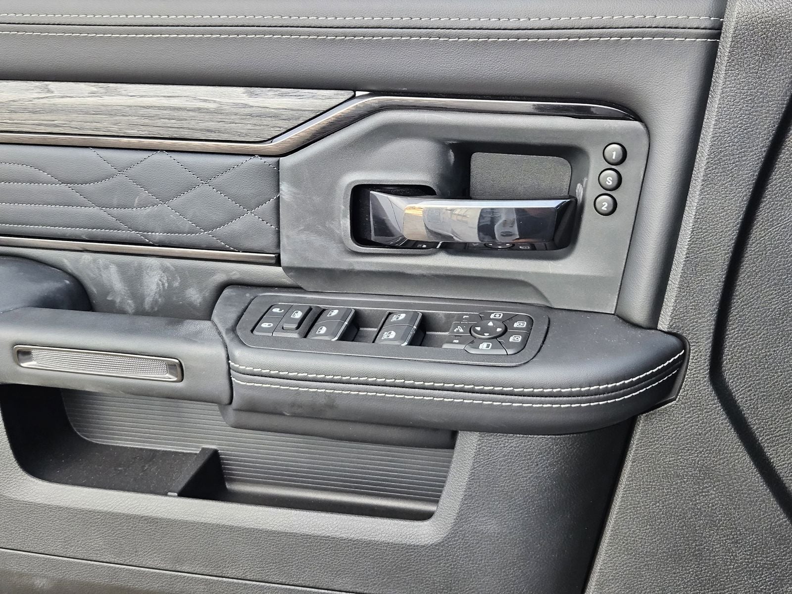 2026 RAM Ram 3500 RAM 3500 LIMITED CREW CAB 4X4 8' BOX