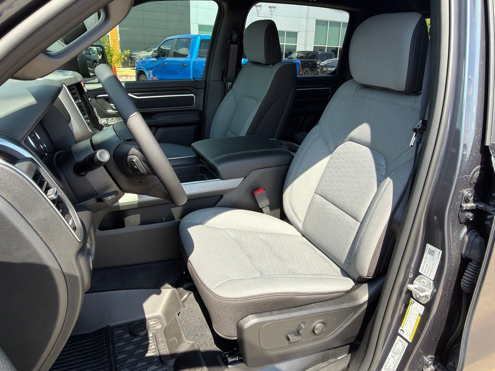 2026 RAM Ram 1500 RAM 1500 BIG HORN CREW CAB 4X2 5'7' BOX