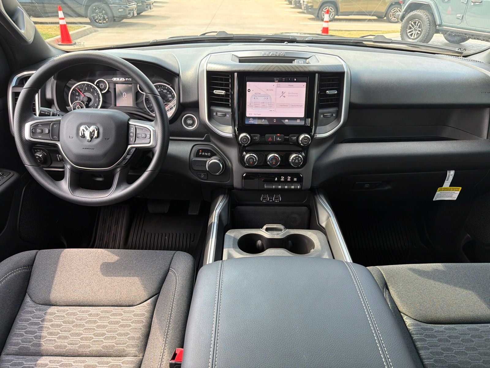 2026 RAM Ram 1500 RAM 1500 LONE STAR CREW CAB 4X2 5'7' BOX