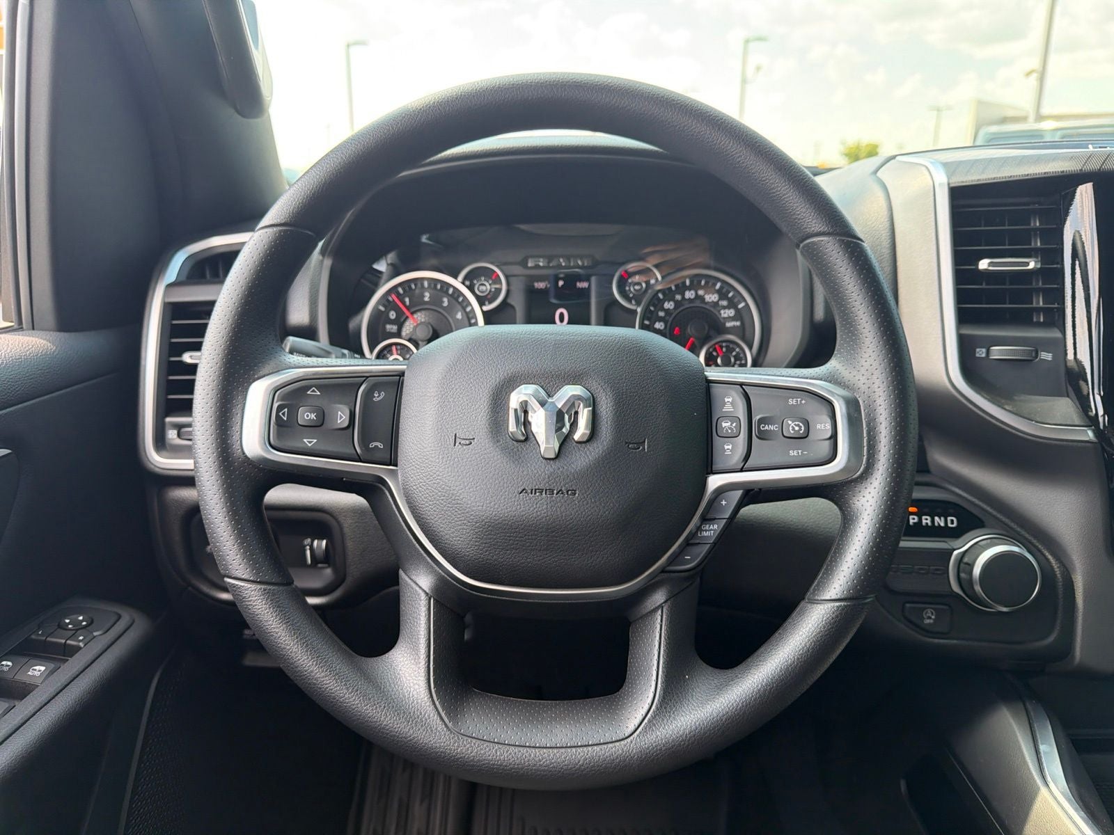 2026 RAM Ram 1500 RAM 1500 LONE STAR CREW CAB 4X2 5'7' BOX