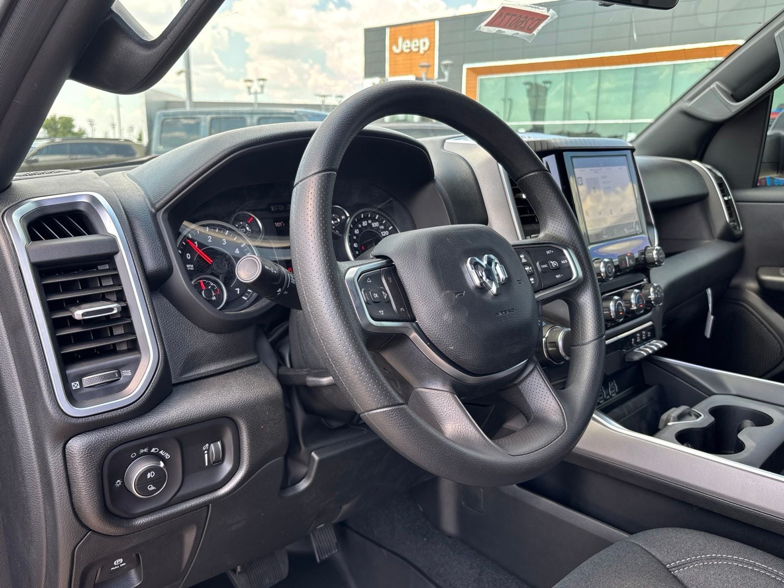 2026 RAM Ram 1500 RAM 1500 LONE STAR CREW CAB 4X2 5'7' BOX