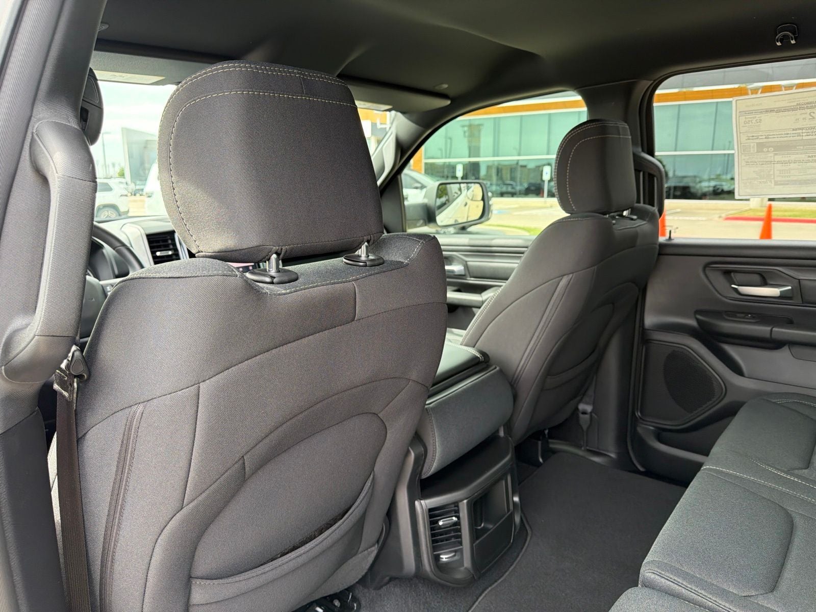 2026 RAM Ram 1500 RAM 1500 EXPRESS CREW CAB 4X2 5'7' BOX