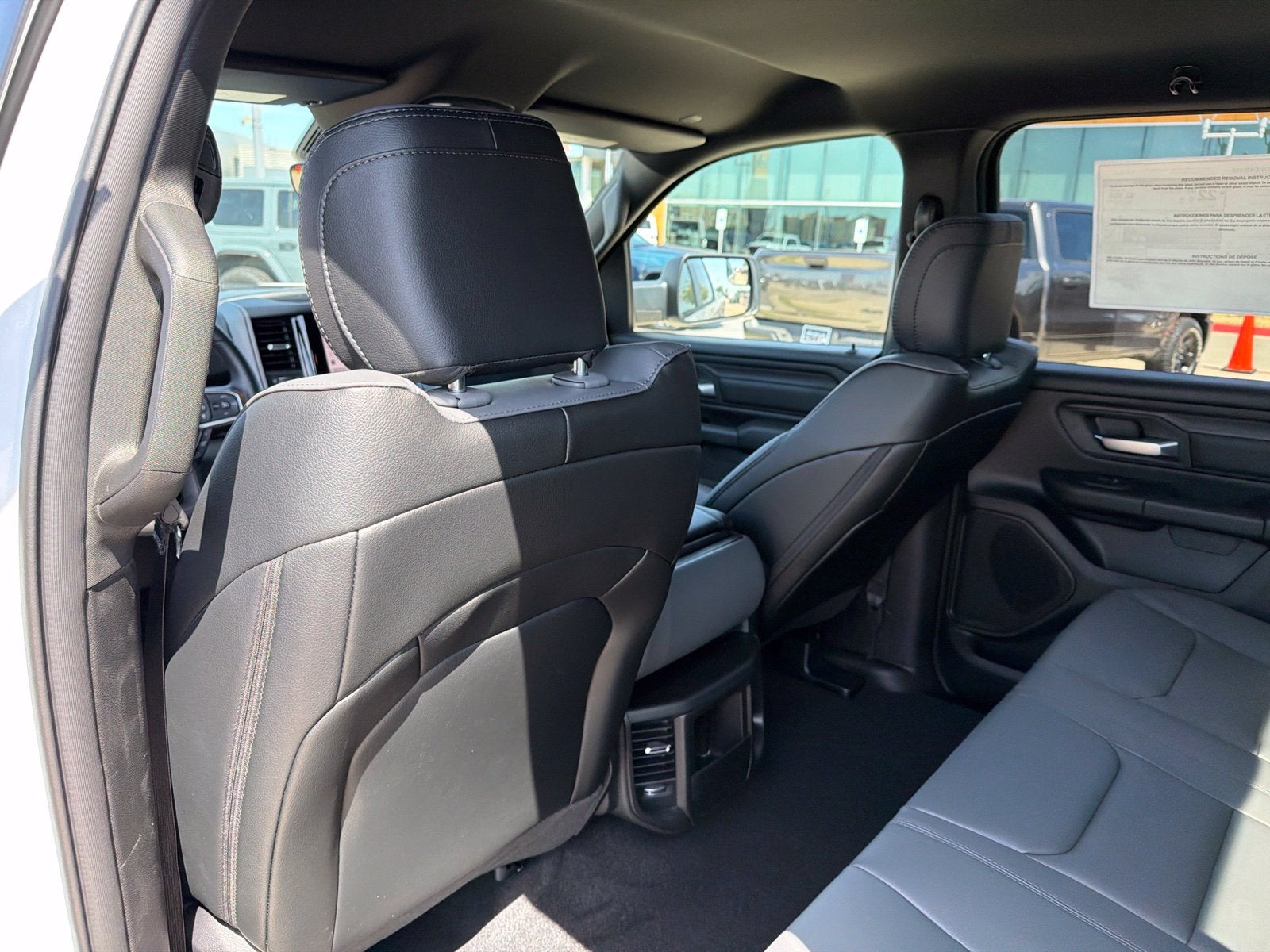 2027 RAM Ram 1500 RAM 1500 TRADESMAN CREW CAB 4X2 5'7' BOX