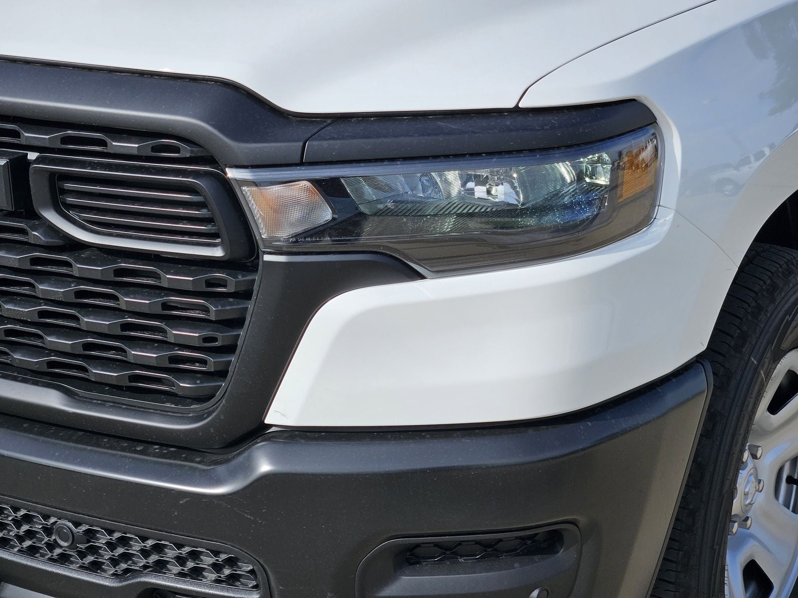 2026 RAM Ram 1500 RAM 1500 TRADESMAN CREW CAB 4X4 5'7' BOX