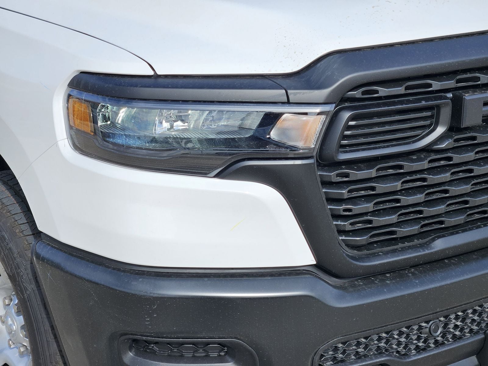 2026 RAM Ram 1500 RAM 1500 TRADESMAN CREW CAB 4X4 5'7' BOX