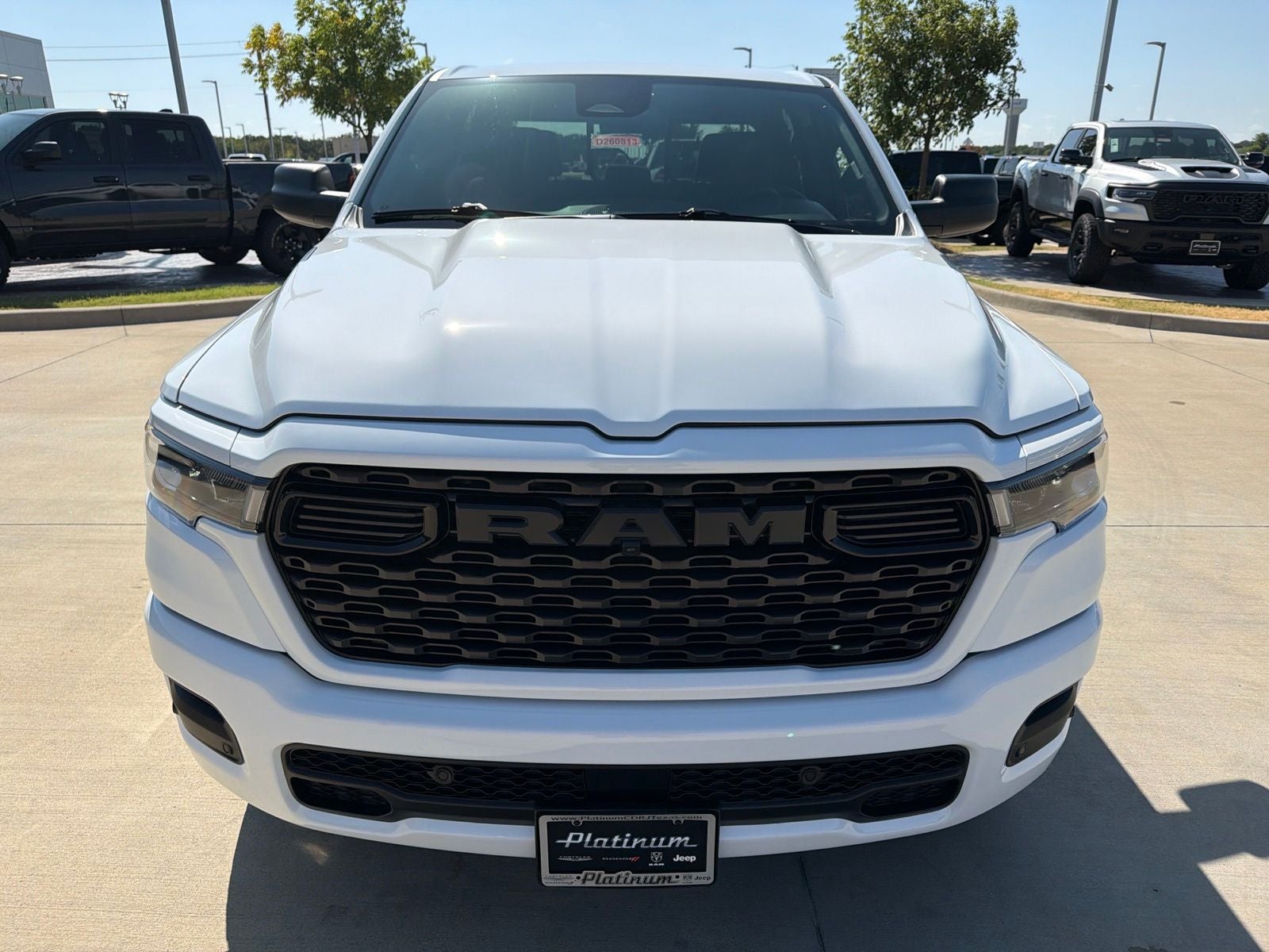 2026 RAM Ram 1500 RAM 1500 EXPRESS CREW CAB 4X4 5'7' BOX