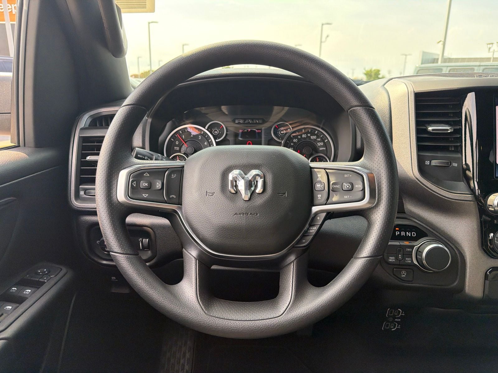 2026 RAM Ram 1500 RAM 1500 EXPRESS CREW CAB 4X4 5'7' BOX