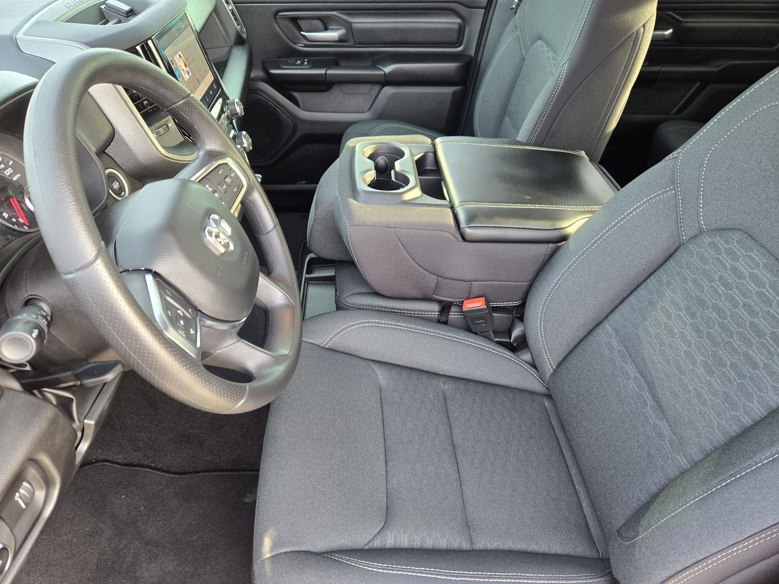 2026 RAM Ram 1500 RAM 1500 TRADESMAN CREW CAB 4X4 5'7' BOX